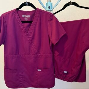 (2-piece set) Grey”s Anatomy Maroon Scrub Set